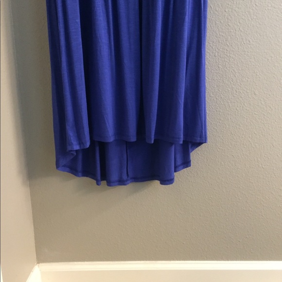 Blue dress - Picture 2 of 5